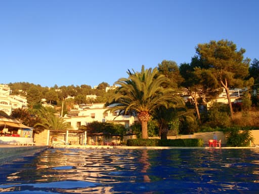 Villotel casa club i piscina - natacion 