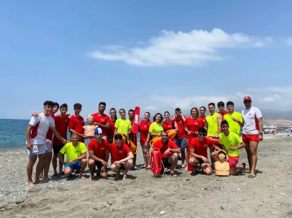 Global SENSOS | Cursos de socorrista - natacion in Málaga