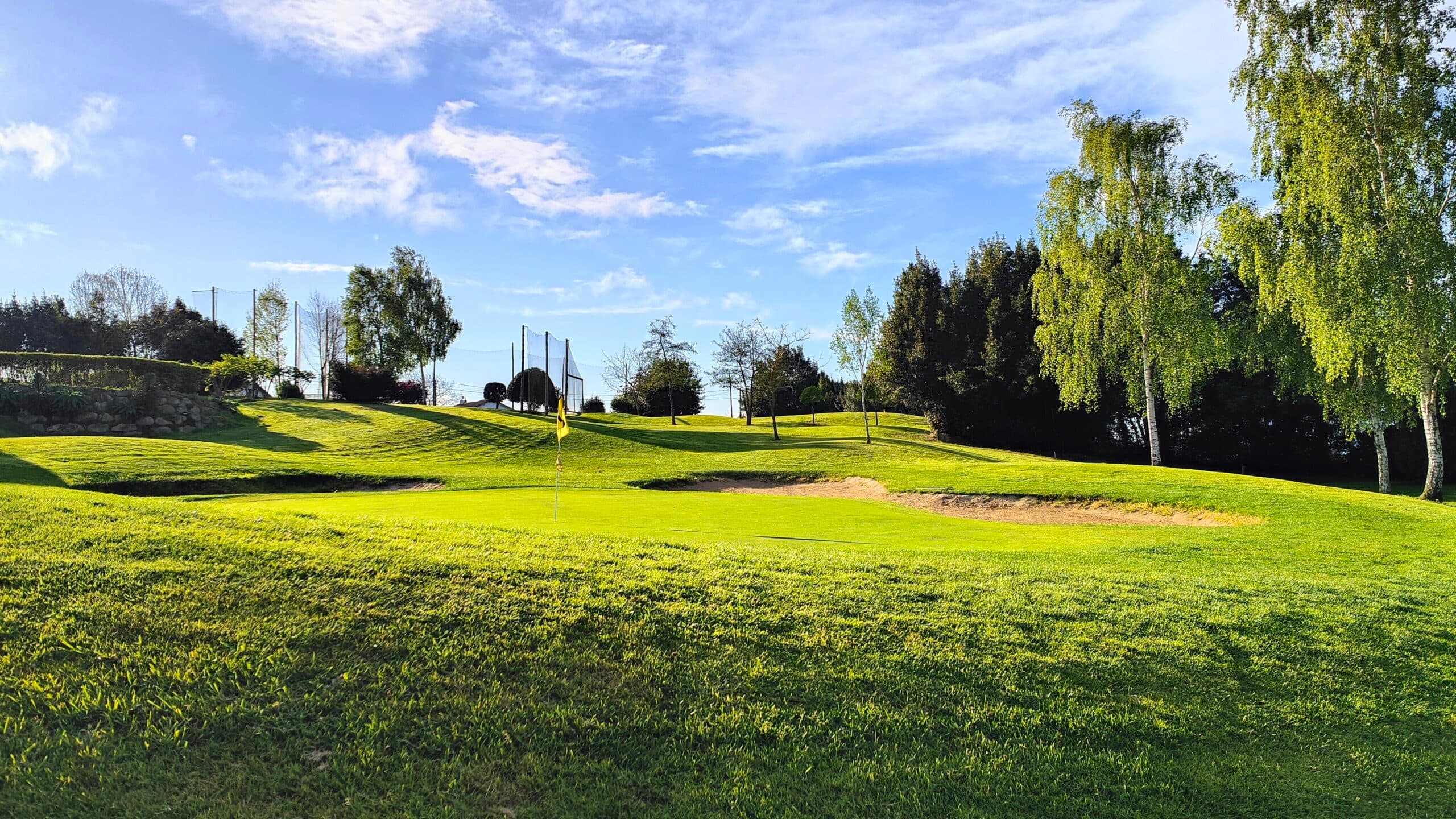Deva Golf Pitch & Putt - golf in Gijón