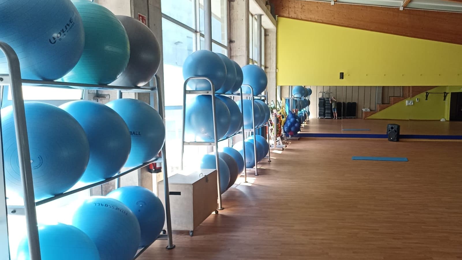 Piscina Municipal de L'Escala - natacion in L'Escala