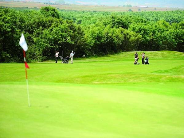 León Golf - golf in San Miguel del Camino