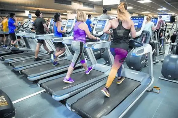 EVOLUTIONPRO FITNESS - tenis in Fañabé