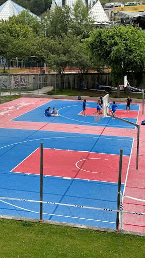 Pista de bàsquet 01 - baloncesto in Lleida