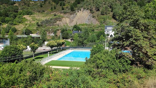 Piscinas municipales de Villafranca del Bierzo - natacion in Villafranca del Bierzo