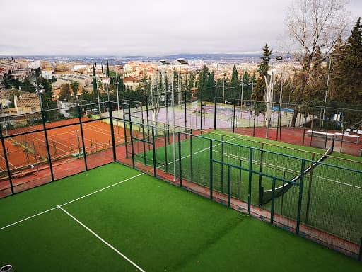 Real Sociedad De Tenis De Granada - tenis in Granada