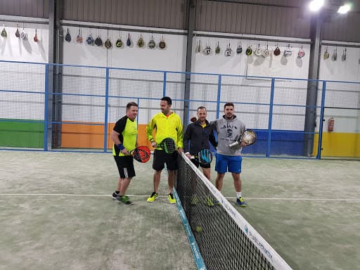 Club de padel"Ánimosiempre" - padel in Lorca