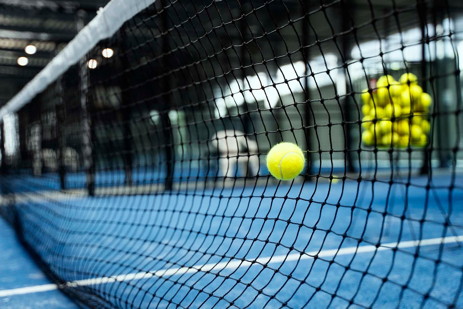 Padel Indoor Aragón - padel in Zaragoza