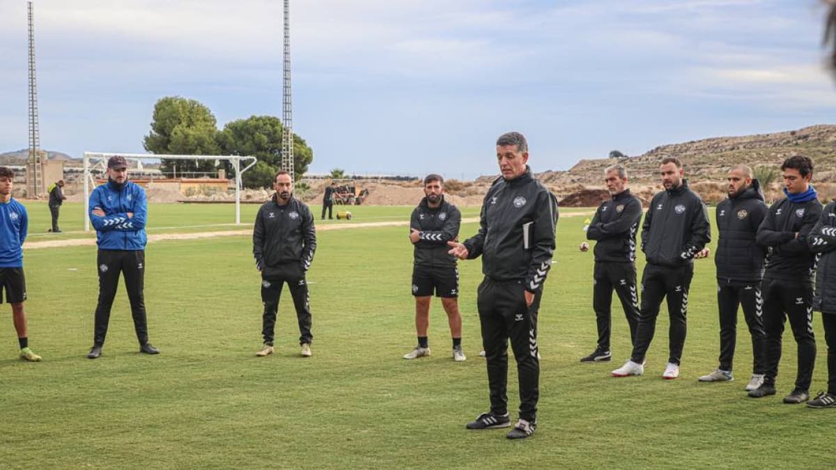 Campo de entrenamiento CF Intercity - fútbol in Mutxamel