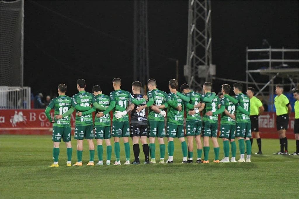 Club Deportivo Arenteiro - fútbol in O Carballiño