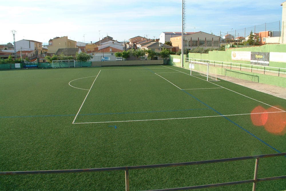 Campo de Fútbol Municipal de Cebolla. - fútbol in Cebolla
